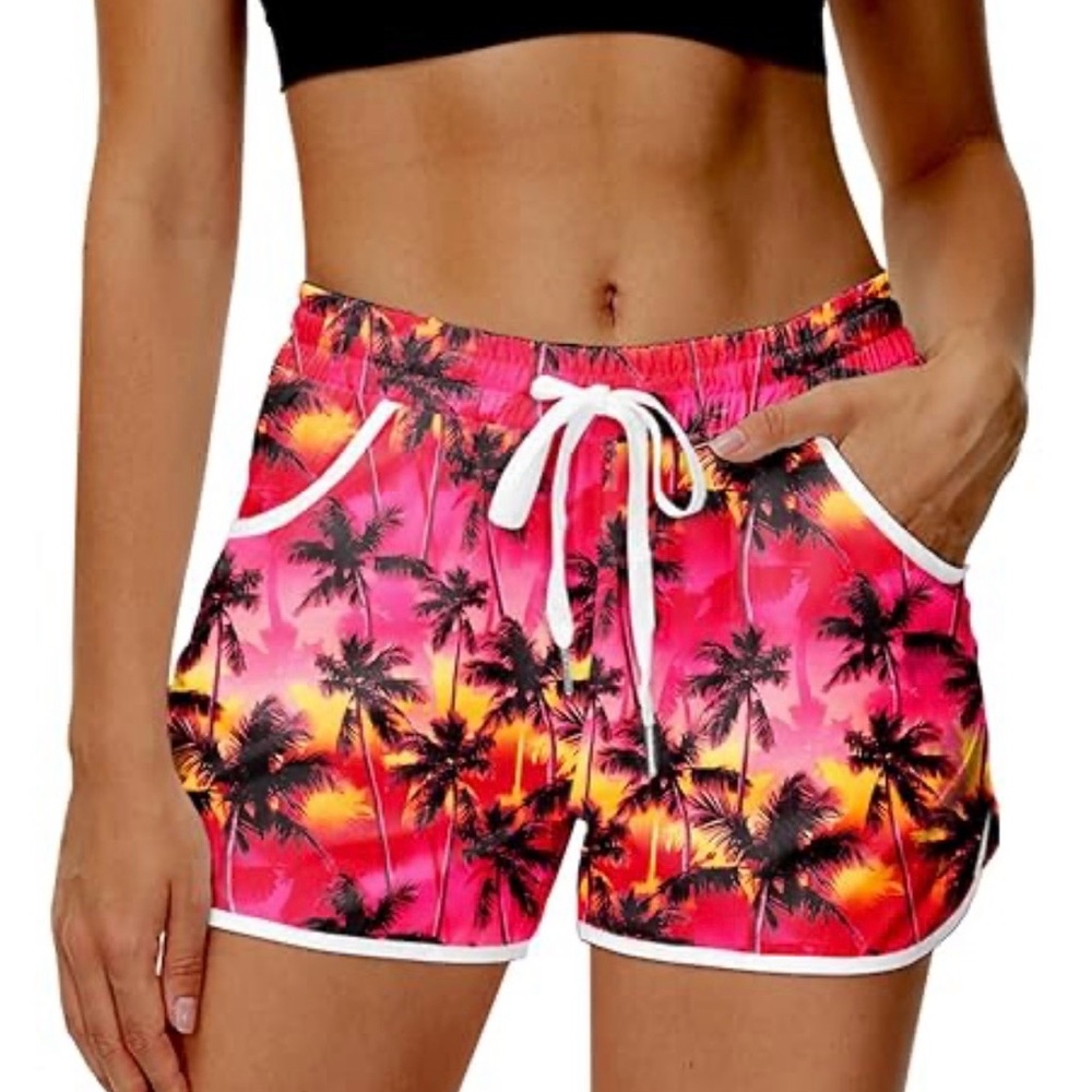Deerose Women's Tropical Print Shorts Size Medium